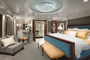Oceania Cruises Oceania Class Accommodation Owners Suite Bedroom.jpg